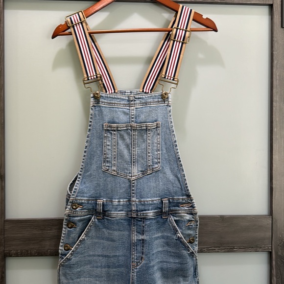 Sneak Peek Girlfriend Jean Slim Fit Overalls - Picture 2 of 10